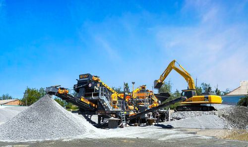 Конусный дробильно-сортировочный комплекс - MCC 300 - Fabo Crushing Screening & Concrete Plants - мобильный / из камня