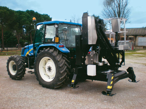 Шарнирный подъемник для установки на трактор - X TRACTOR - CO.ME.T. Officine - для внешнего использования