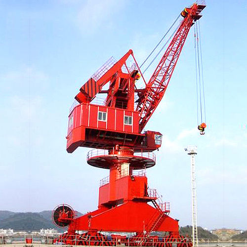 Башенный кран на рейке - Nucleon (Xinxiang) Crane Co., Ltd. - с манипулятором / с подъемной стрелой / для использования в открытом море