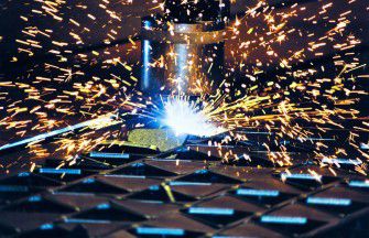 Плазменная резка - thyssenkrupp Materials - цветные металлы / нержавеющая сталь / крупносерийная