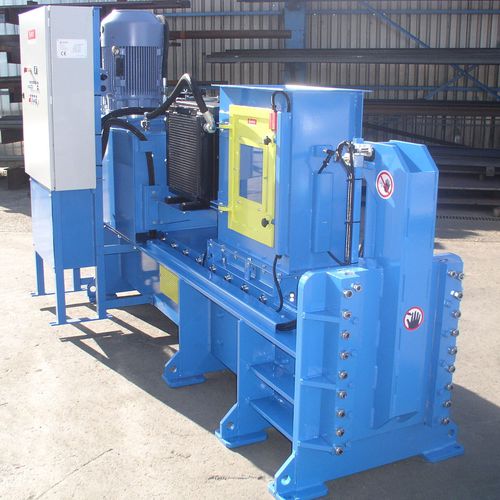 Упаковочный пресс для металлолома - Automatic Can Baler 40 x 40 - ANIS TREND d.o.o. - для шпуль / для металлов / горизонтальный