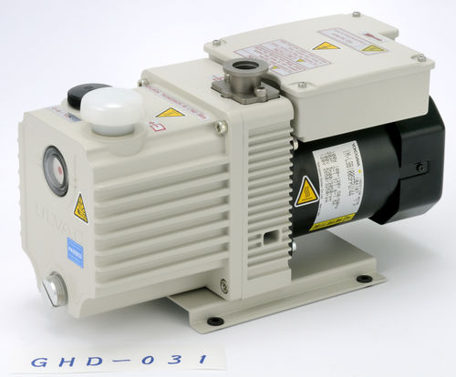 Лопастный вакуумный насос - GHD-031 - ULVAC GmbH - со смазкой / одноуровневый / гелий