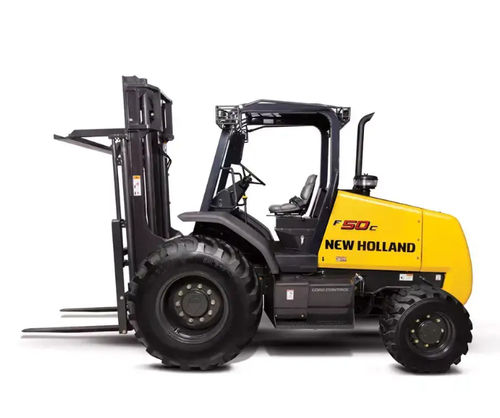 Вилочный погрузчик с тепловым двигателем - F50C - New Holland - с местом для сидения водителя / для загрузки / 4-колесный