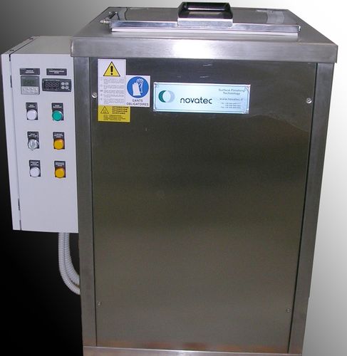 Вакуумный осушитель - FVU - NOVATEC srl - Surface Finishing Technology - центробежный / батч / для лабораторий