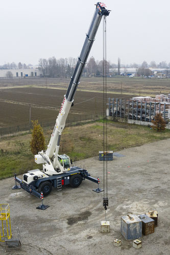 Мобильный башенный кран - TRT 65 - TEREX CRANES - телескопический / для труднопроходимых участков местности / портовый