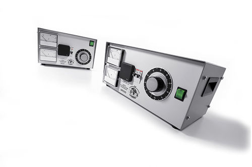 Источник питания для монтажа в стол - BR 351 - BLOCK Electronics (Kunshan) Co., Ltd - AC/AC / с защитой от короткого замыкания / для лабораторий