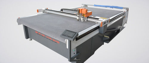 Станок для резки с ножом - OMNI CNC Technology Co.,Ltd - с полым пробойником / для пластиковых материалов / для дерева