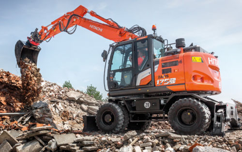 Промежуточный экскаватор - ZX175W-7 - Hitachi Construction Machinery Europe - на колесах / дизельный / для строительной площадки
