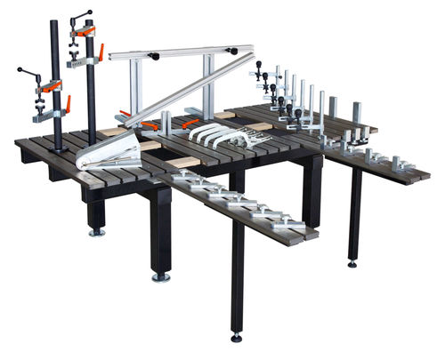 Сварочный стол из нержавеющей стали - FÖRSTER welding systems GmbH - из чугуна / всасывающий