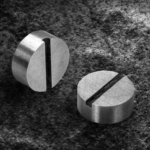 Магнит из AlNiCo - LN9 - United magnetics co., ltd - из литого AlNiCo / поддерживающий / для использования в автомобилях