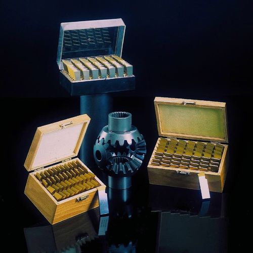Режущая пластина из быстрорежущей стали - ZFTK250x5 - Molinati