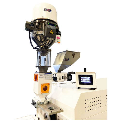 Гравиметрический дозатор - SCM series - SANTSAI MACHINERY - для гранул / для пластмассообрабатывающей промышленности / с бункером