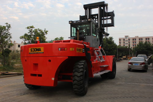 Дизельный вилочный погрузчик - HNF-450 - Fujian Huanan Heavy Industry Machinery Manufacturing Co.,Ltd. - с местом для сидения водителя / 4-колесный / с противовесом