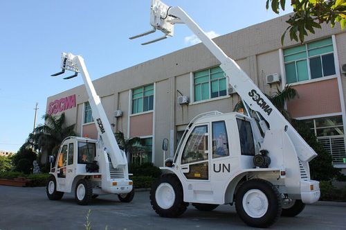 Телескопический вилочный погрузчик - HNT35-4 - Fujian Huanan Heavy Industry Machinery Manufacturing Co.,Ltd.