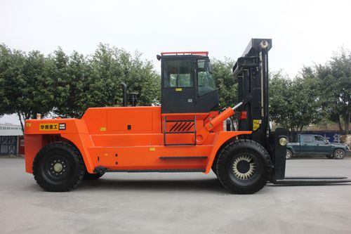 Дизельный вилочный погрузчик - HNF-350 - Fujian Huanan Heavy Industry Machinery Manufacturing Co.,Ltd. - с местом для сидения водителя / 4-колесный / с противовесом