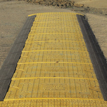 Противоскользящий коврик - TrenchPlate - Ground-Guards Ltd - из каучука / из пластика / из композита