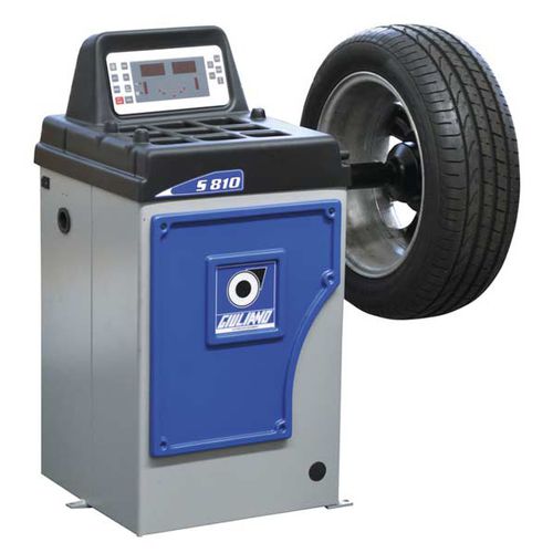 Устройство для балансировки колес для легковых автомобилей - S 810 - GIULIANO INDUSTRIAL S.p.A. - автоматическое