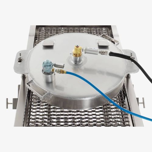 Моечная система струей воды - C-RH - Douglas Machines Corp - путем опрыскивания / автоматическая / для ленточного конвейера