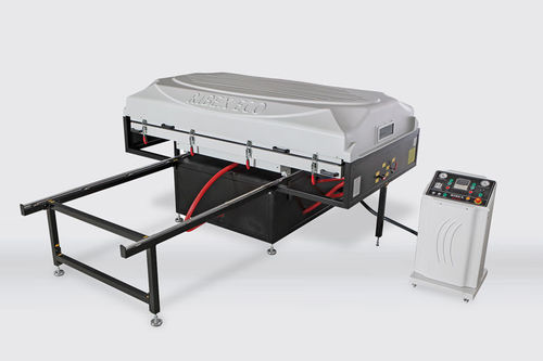 Устройство для термоформования для панелей - Eco - BUGATOOL MACHINES SL - для Corian® / автоматическое / вакуумное
