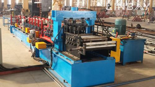 Профильный каландр для профилей в форме С - WUXI LINBAY MACHINERY CO.,LTD - для Z-образных профилей / для сигма-профиля / автоматический
