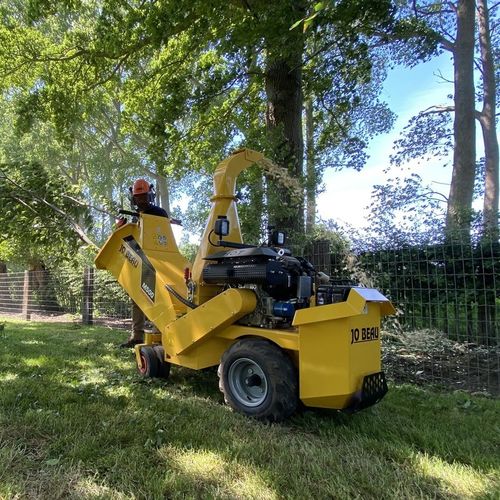 Мобильный измельчитель веток - M500  - jo beau products