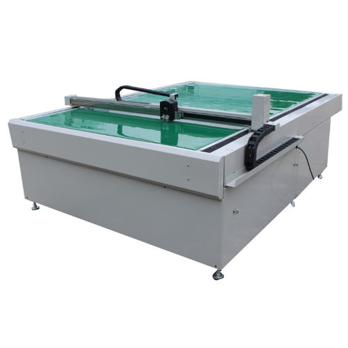 Станок для резки с ножом - DCG80 Series  - Shanghai Xinao Industrial Co., Ltd. - с полым пробойником / для ПВХ / для бумаги