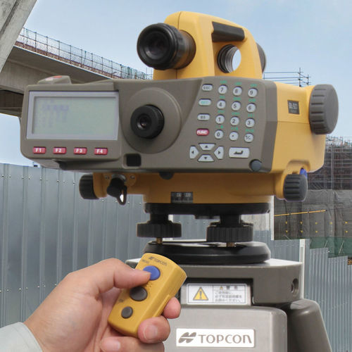 Оптический уровень - DL-501 - TOPCON - цифровой / магнитный / регулируемый