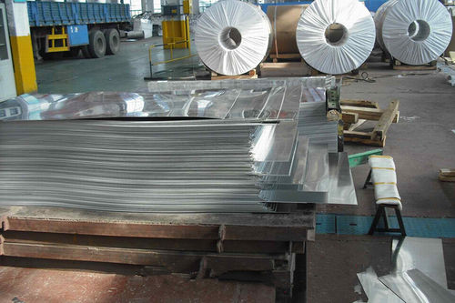 Листовой алюминиевый сплав - Tianjin Yitejia Steel Sales Co., Ltd. - в пластинах / в рулонах / для автомобилестроения