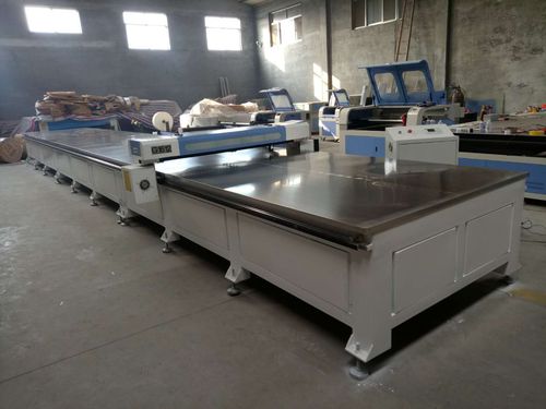 Станок для резки CO2-лазер - Jinan Chanke Mechanical Equipment Co., Ltd. - для пластиковых материалов / для дерева / для тканей