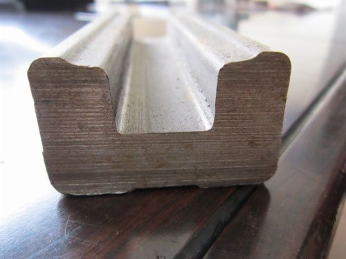 Рельс для линейной направляющей - Nanjing Hengjie Industrial Co., Ltd. - из стали