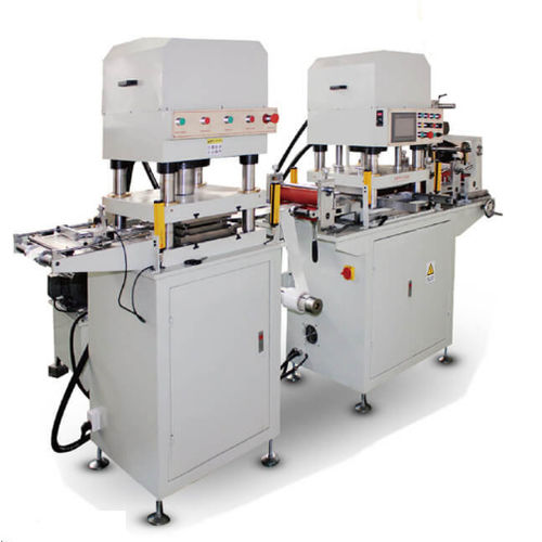 Станок для резки с полым пробойником - DP-650J - Kunshan Dapeng Precision Machinery Co., Ltd. - для этикеток / для клейкой ленты / контролируемый PLC