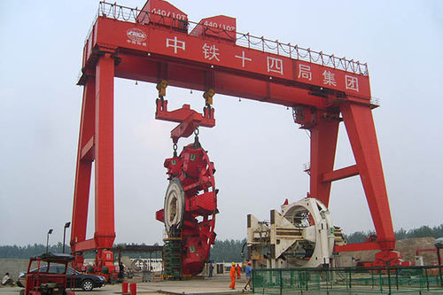 Козловой кран на рейке - Henan Kuangshan Crane Co., Ltd. - для метро / двухбалочный