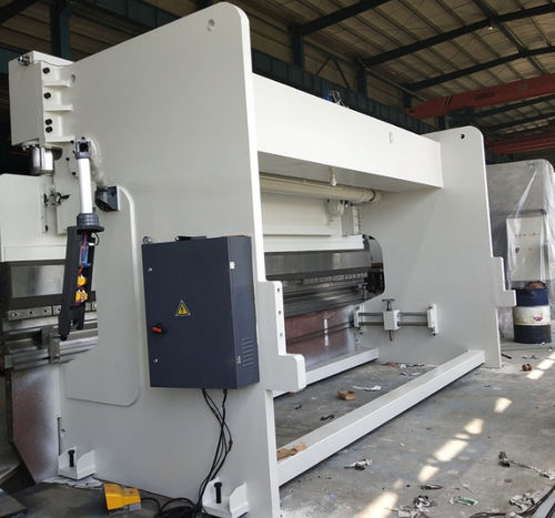 Электрогидравлический листогибочный пресс - WC67Y/K - Anhui Runbang Heavy Industry Machinery CO., Ltd. - ЧПУ