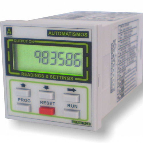 Цифровой счетчик - XCE502 - Automatismos Control y Programación, S.L. - электронный / с предварительной выборкой / предварительно настроенный