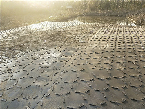 Рабочий коврик - Shandong Ningjin Xinxing Chemical Co., Ltd. - защита почвы / из композита / для экстерьера