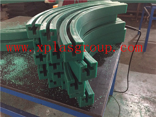 Направляющая цепи из UHMW-PE - Shandong Ningjin Xinxing Chemical Co., Ltd. - в контакте с продуктами питания / изогнутая