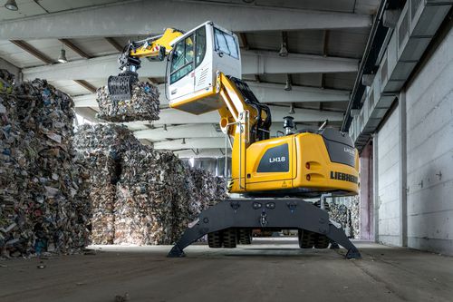 Подвижный ковш для транспортировки материалов - LH M series - Liebherr Mischtechnik - электрический / для дерева