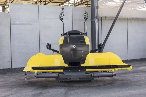 Асфальтоукладчик асфальта - BF 200 C-2  - BOMAG - для питания