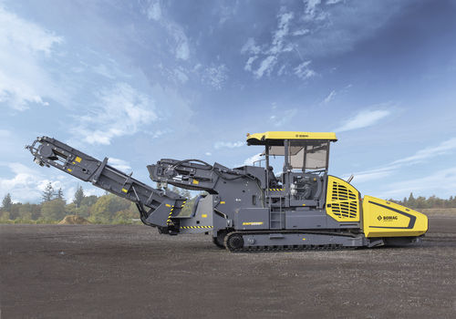 Ленточное подающее устройство - BMF 2500 S  - BOMAG - с роликами / конвейер / машина