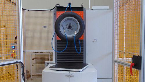 Испытательная машина для определения срока службы - UTTM - Test Industry - статической нагрузки / автоматическая / для шины