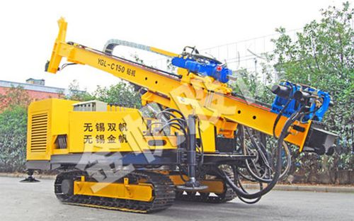 Гусеничная буровая установка - YGL-C150M - WUXI JINFAN DRILLING EQUIPMENT CO.,LTD. - для каротажа / многофункциональная / поворотная