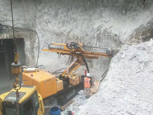 Буровая установка для укрепления туннеля - YGL-180G - WUXI JINFAN DRILLING EQUIPMENT CO.,LTD. - геотехническая / для скважин / для глубокого бурения