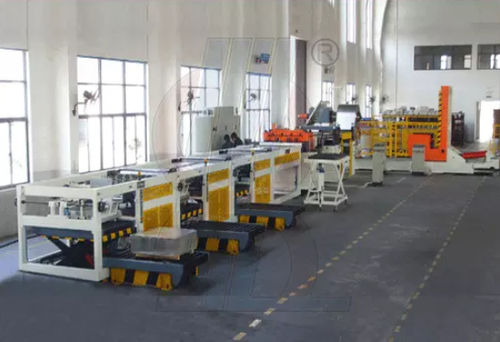 Линия резки для алюминия - HL-1200BS5 - Hengli CNC TechnologyCo., Ltd - для пластин / ЧПУ / для штабелирования