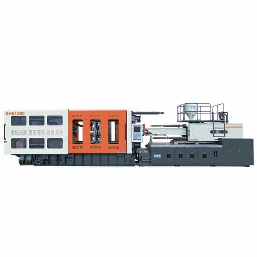 Горизонтальный термопластавтомат - SHE1360 - NINGBO SANSHUN MACHINERY & TECHNOLOGY CO.,LTD - сервоэлектрический / с коленчатым рычагом / высокая производительность