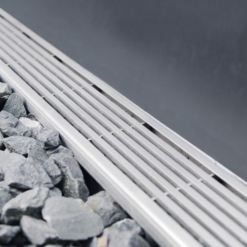 Водосточный желоб из нержавеющей стали - Balcony-Line CS - Blanke Systems - из гальванизированной стали / щелевая