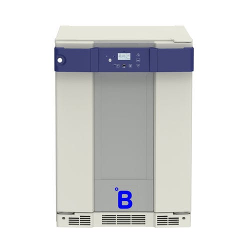 Вертикальная морозильная камера - F131 - B Medical Systems - для лабораторий / статическая / с ручной разморозкой
