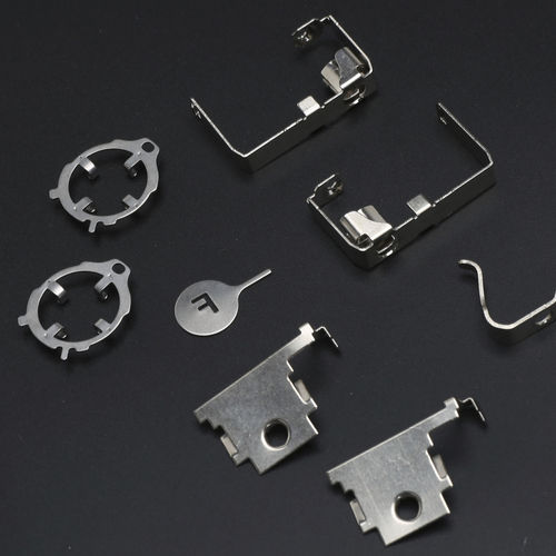 Pièces embouties сталь - HLC METAL PARTS LTD - алюминий / нержавеющая сталь / латунь