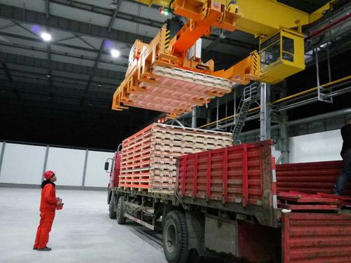 Подъемное устройство для листа - Nordgreif GmbH - гидравлическое / автоматическое / с телескопической стрелой