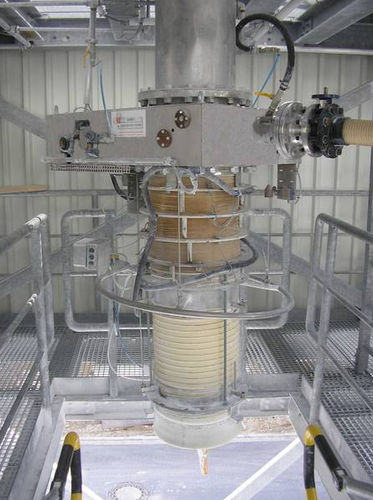 Телескопический телескопический загрузчик - TLB - HOSOKAWA SOLIDS, S.L. - для грузовика
