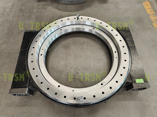 Поворотный привод со шнеком - WZ-Ⅳ-O-1010 - Unique Transmission Equipment(Luoyang)Co., LTD